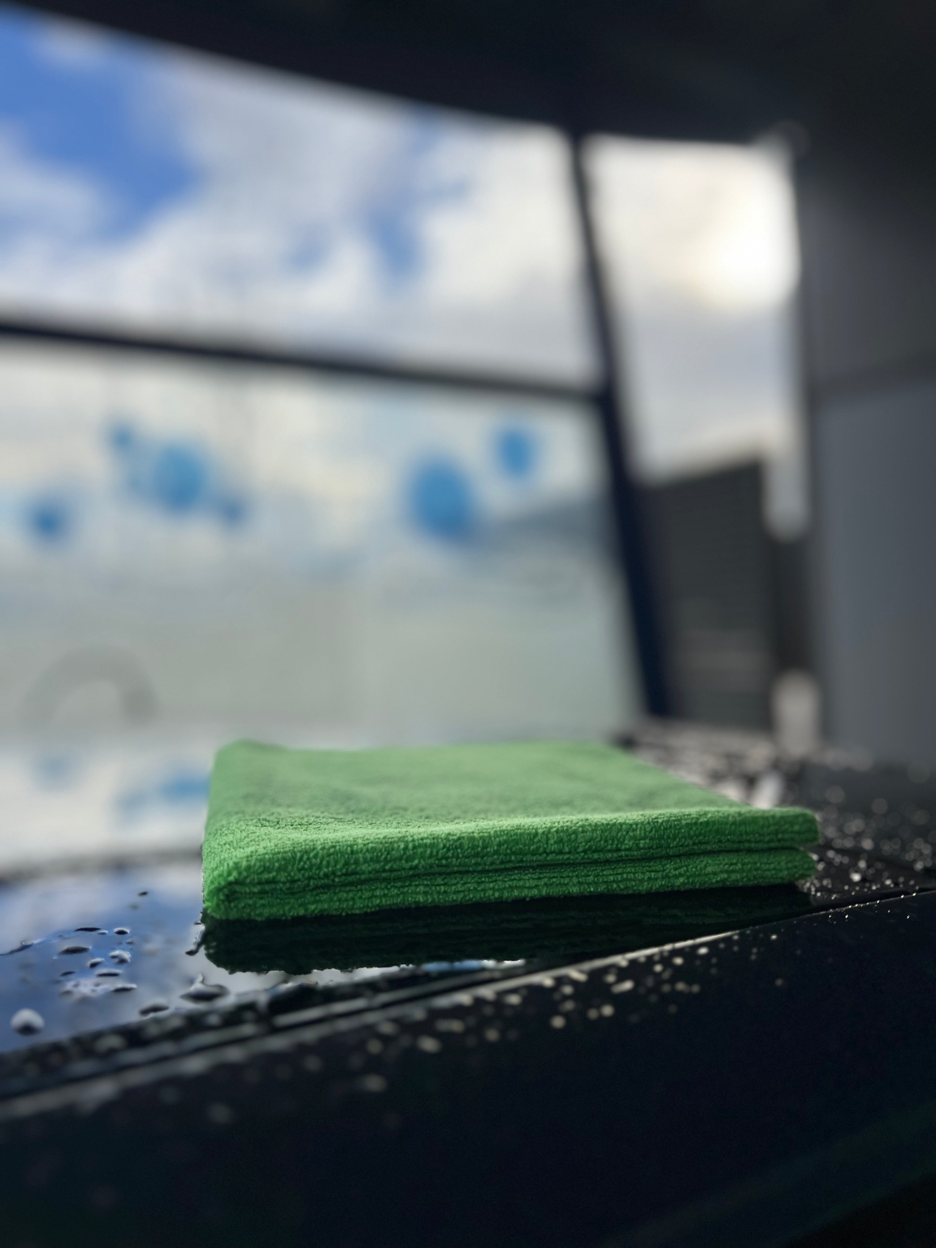 Mikrofasertuch 40×40 cm 400 GSM – fusselfrei für Autopflege & Politur