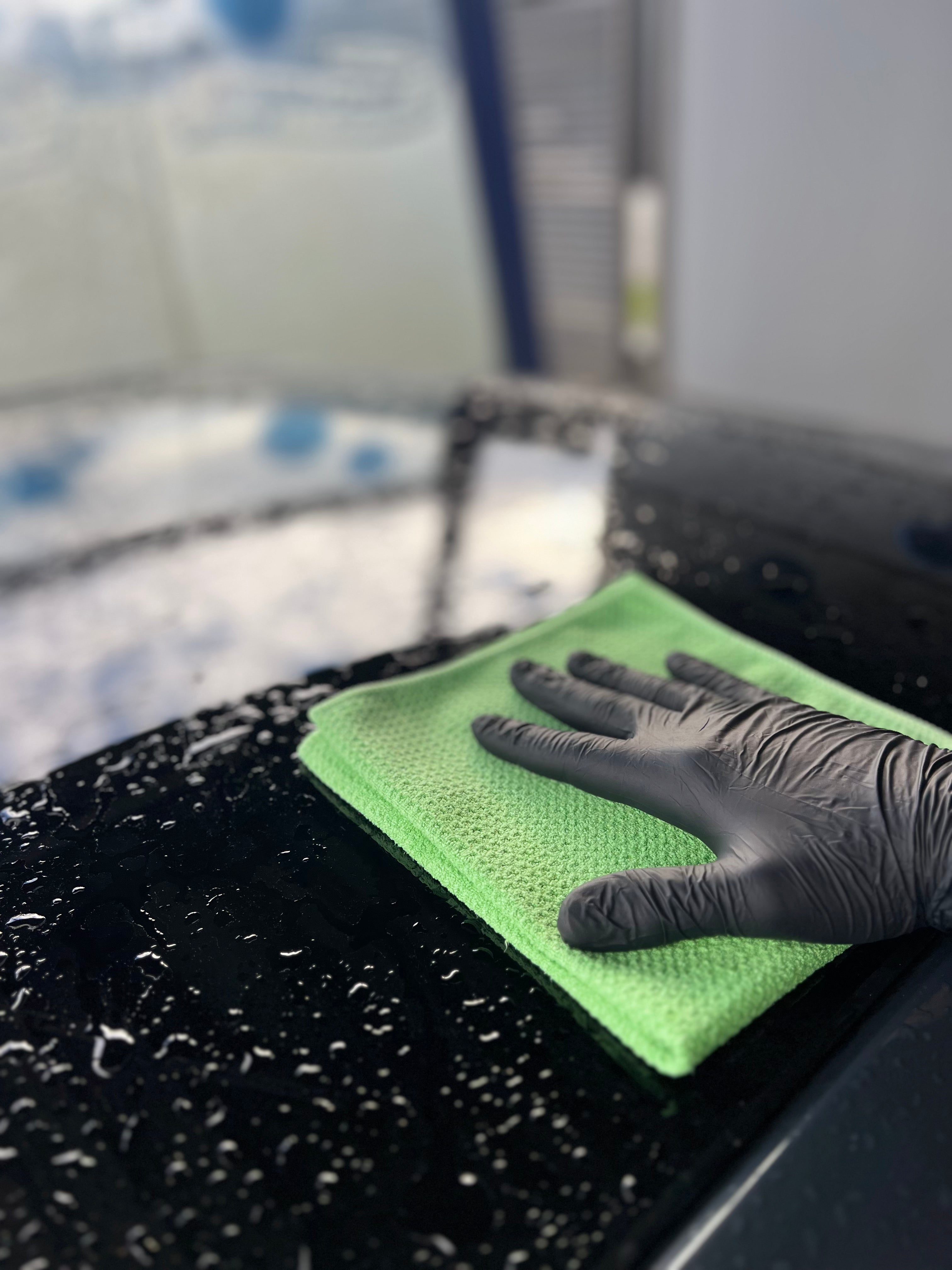 Glasreiniger pH-neutral – streifenfrei & duftend für Auto & Haushalt - 750ml