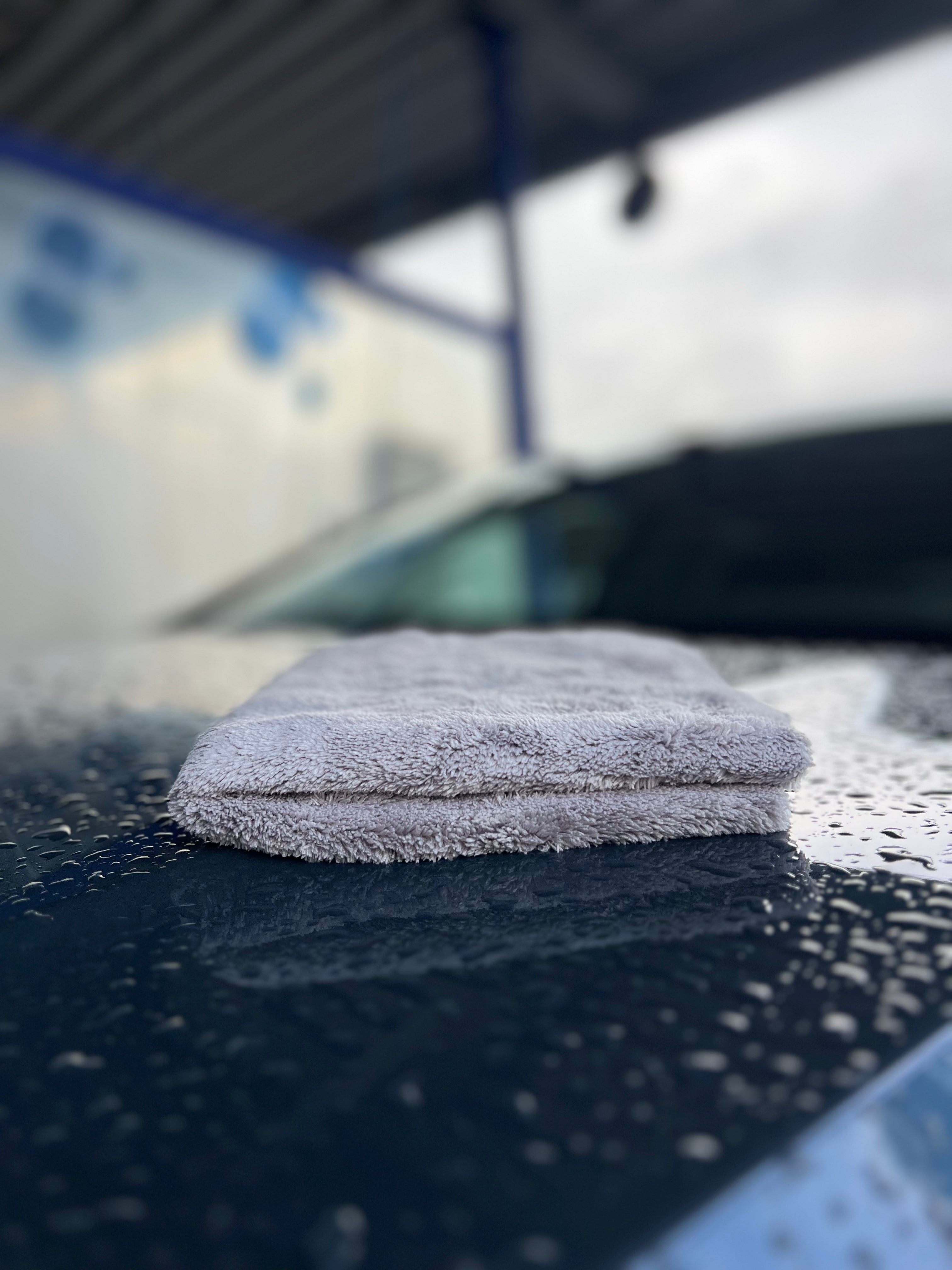 Mikrofasertuch 40×40 cm 500 GSM – fusselfrei für Autopflege & Politur