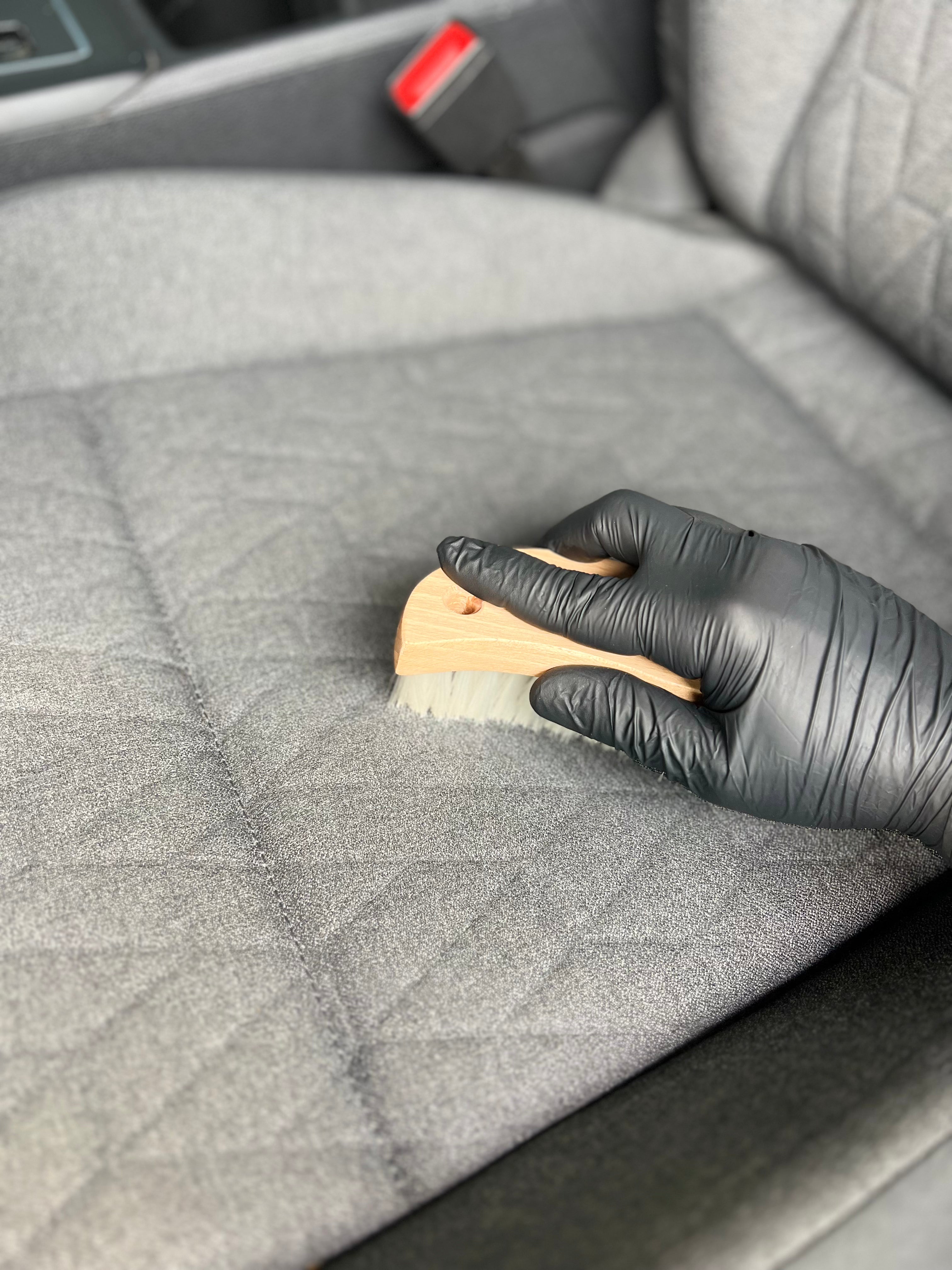 Innenraumbürste – schonend & effektiv und ergonomisch für Auto Innenraum