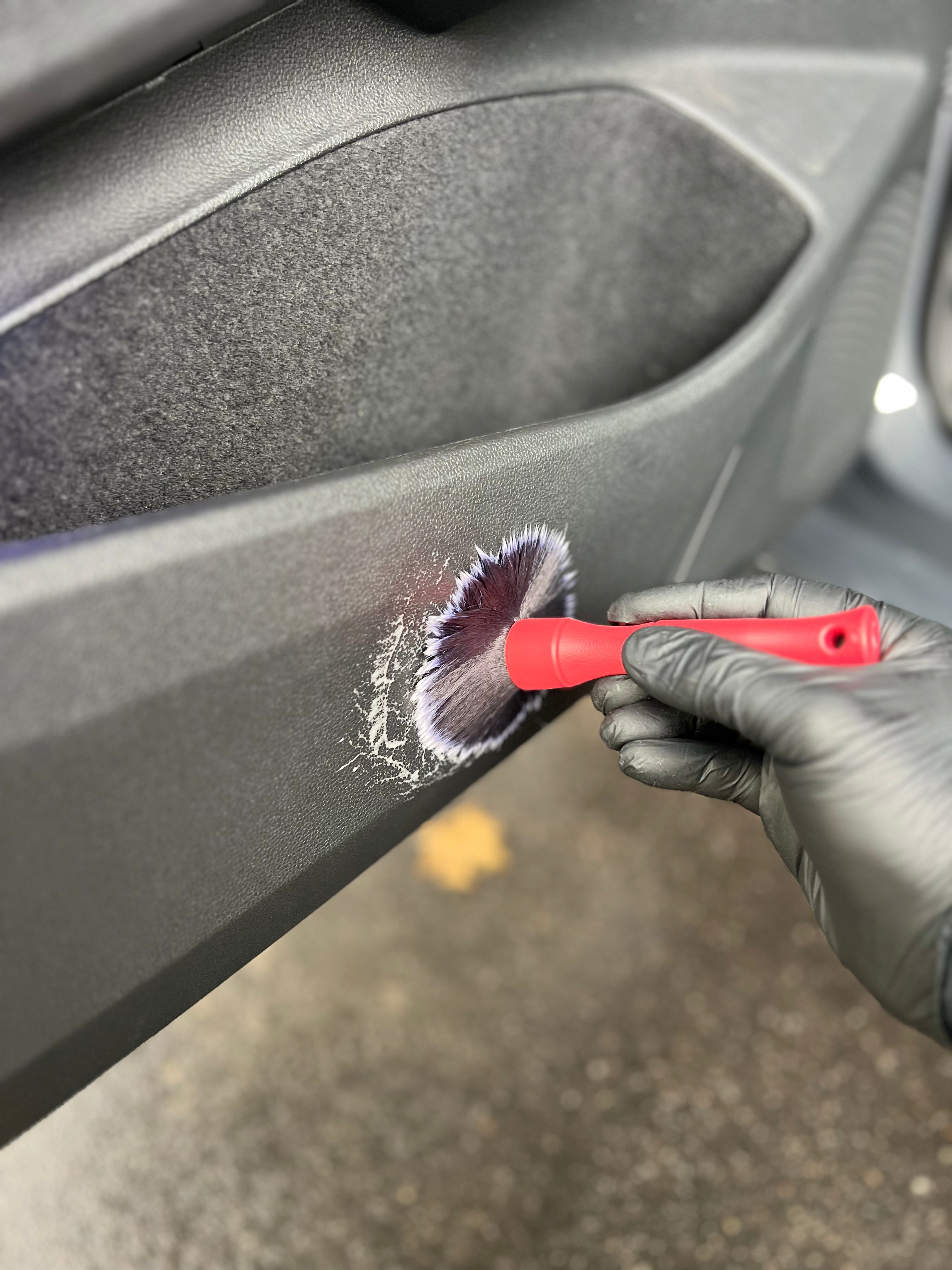 Innenraumreiniger pH-neutral – Kunstleder, Stoffsitze & Armaturen - 500ml