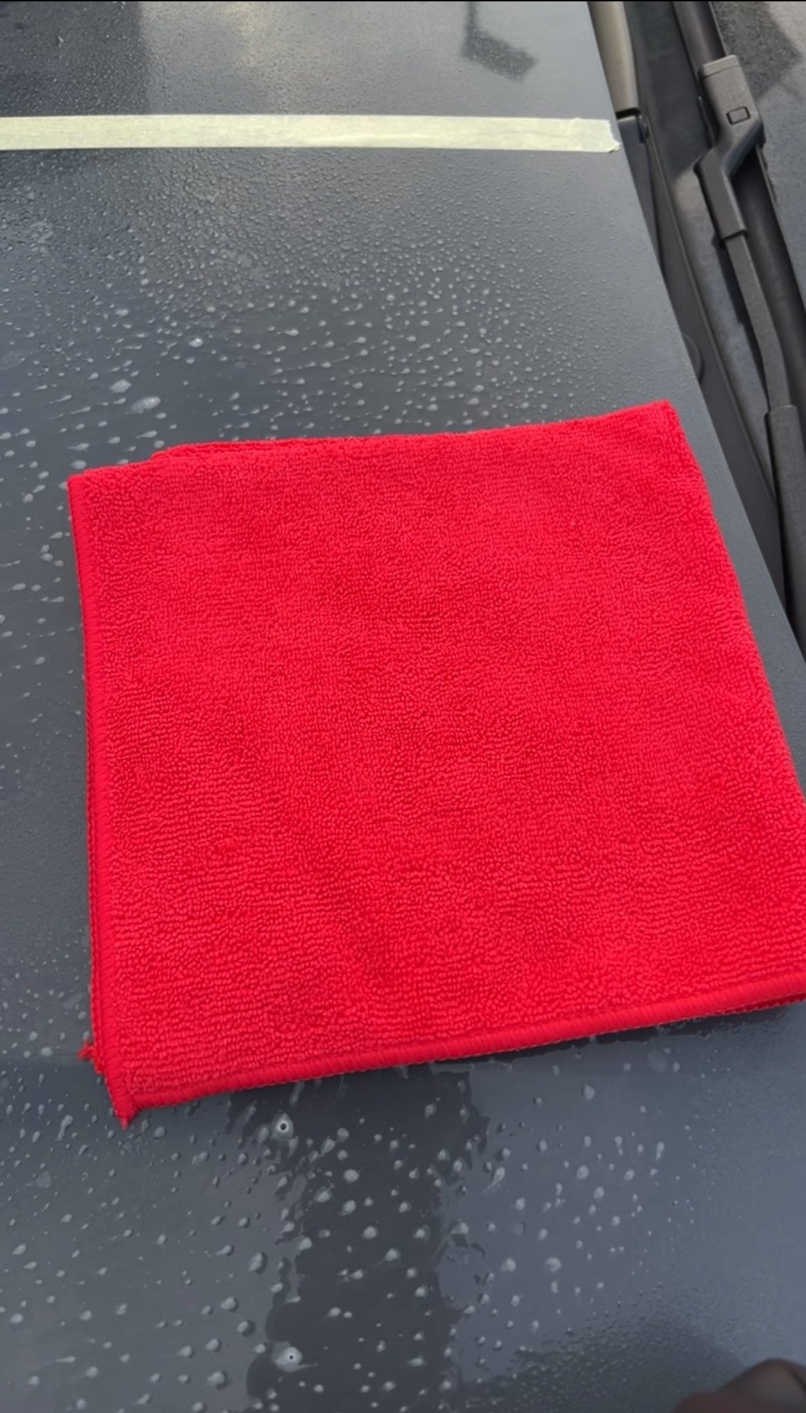 Mikrofasertuch 40×40 cm 283 GSM – fusselfrei & vielseitig für Auto