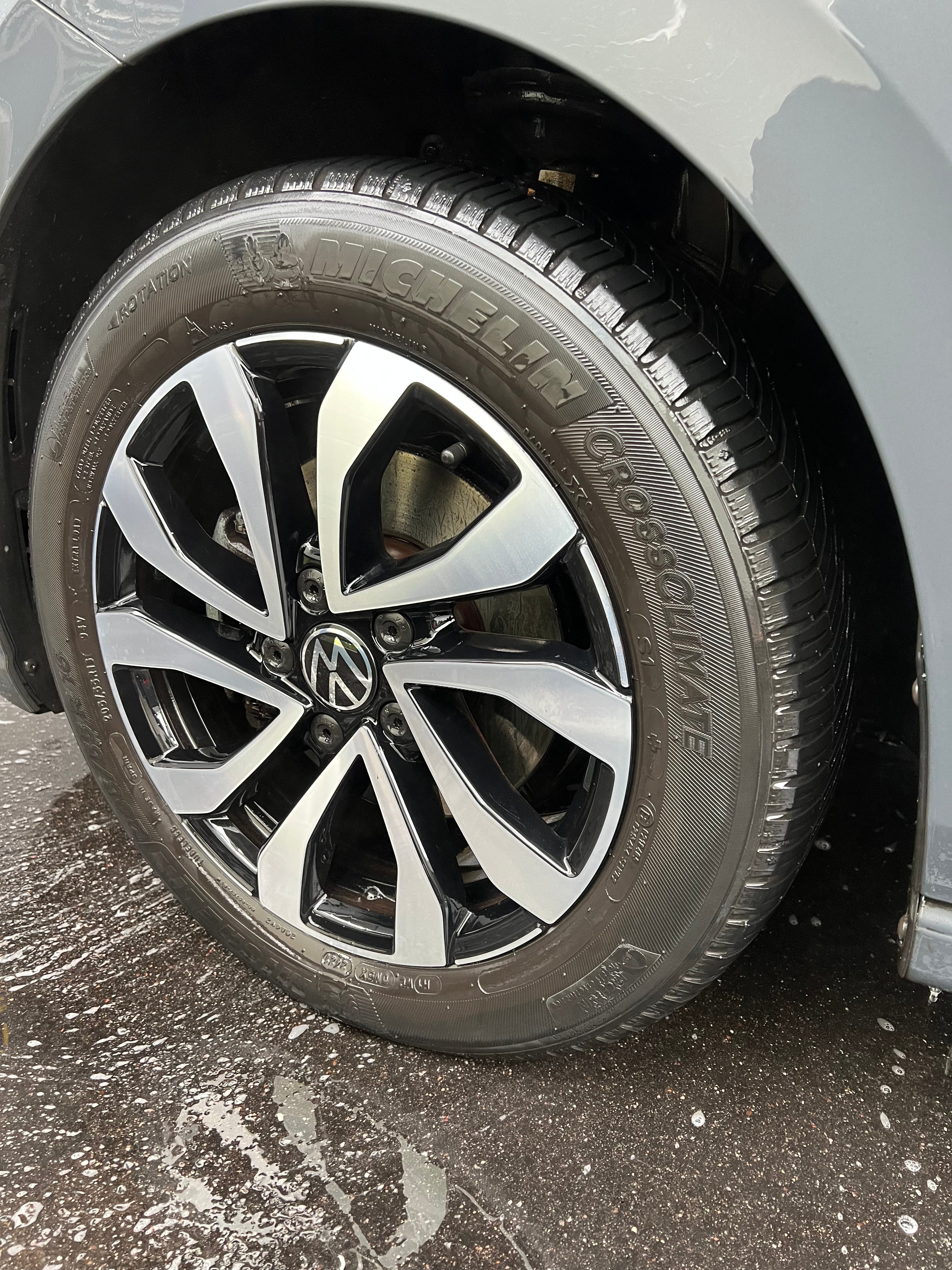 Felgenreiniger mit Versiegelung & Profi-Mikrofasertuch(1400 GSM)